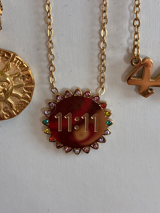 11 Disc Shape Necklace