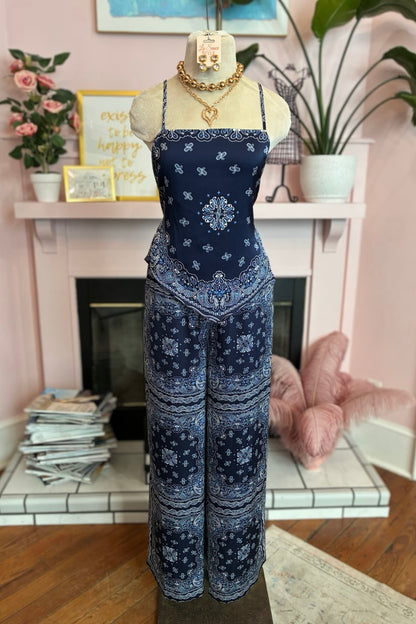 Elizabeth Pant